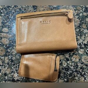 Relic Caramel Brown Leather Zip Wallet with Card Sleeve